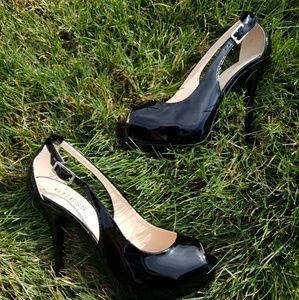 Guess Platform Peep-Toe High Heel.